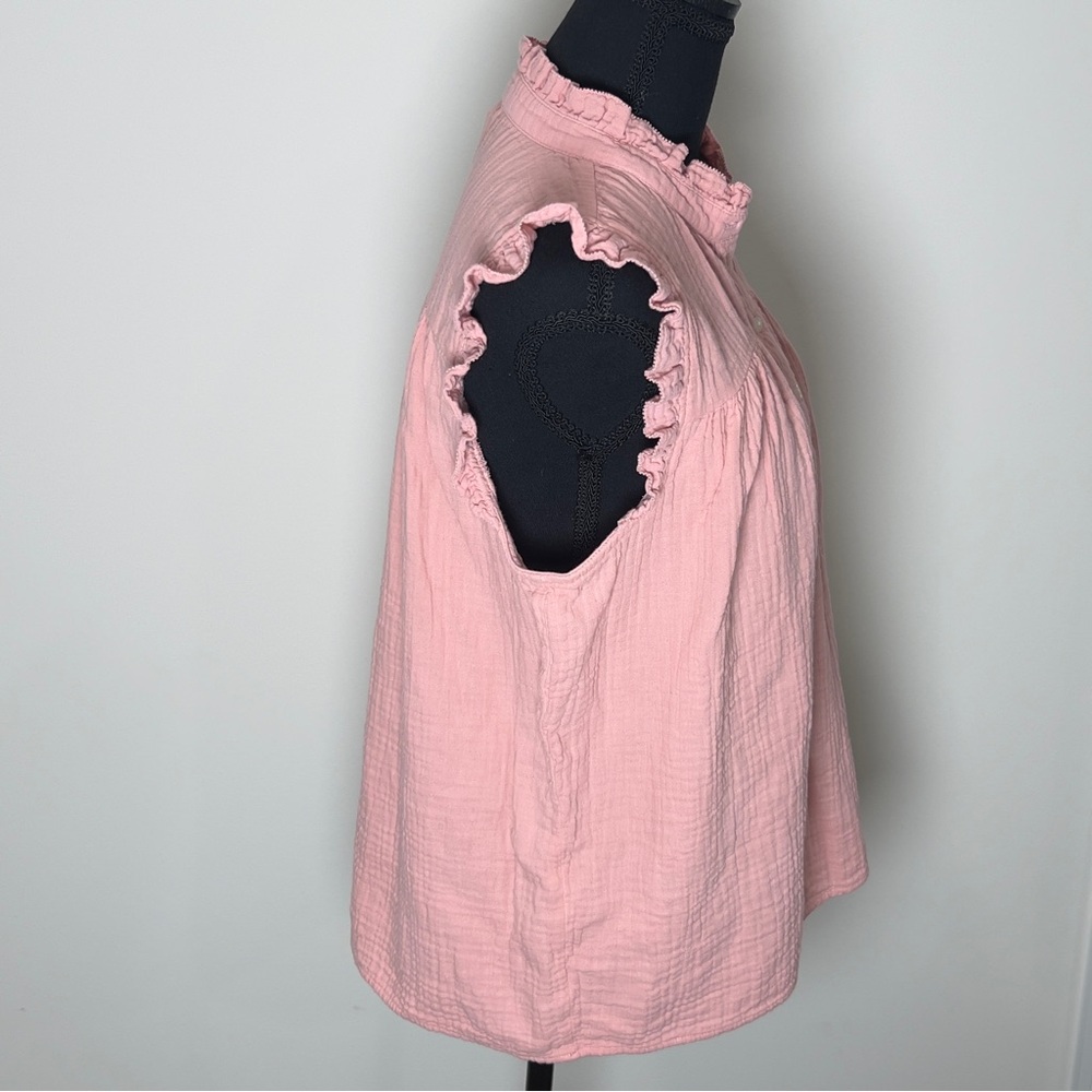 J. Crew Light Pink Ruffle Sleeveless Button Soft Cotton Blouse Medium Women’s - Picture 6 of 16